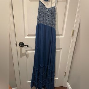 Lost + Wander Blue Halter Maxi Dress Size Medium